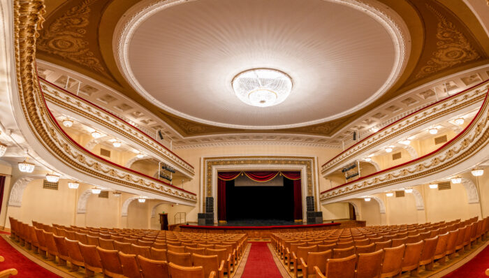 MKK Uus saal-4
